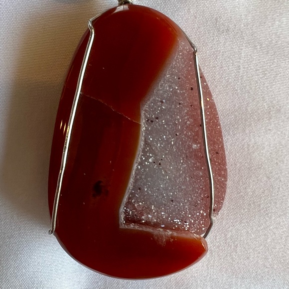 2 Druzy Statement Piece Necklaces - Picture 3 of 8